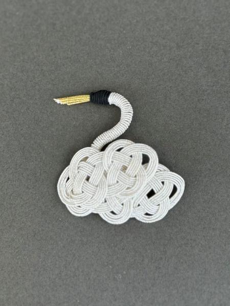 宍道湖の白鳥ブローチ