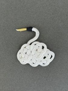 宍道湖の白鳥ブローチ