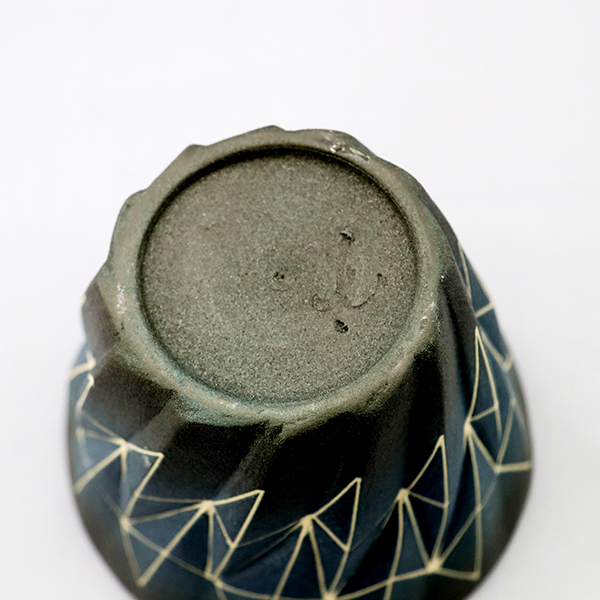 縹繧(ひょううん)幾何文マグ