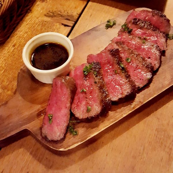 吉田くん　海鮮丼ぶっかけ醤油