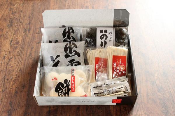 (B26)年越し出雲そば・年明け讃岐うどん詰合せ